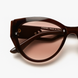 Chnel - The Cat + Free Kit