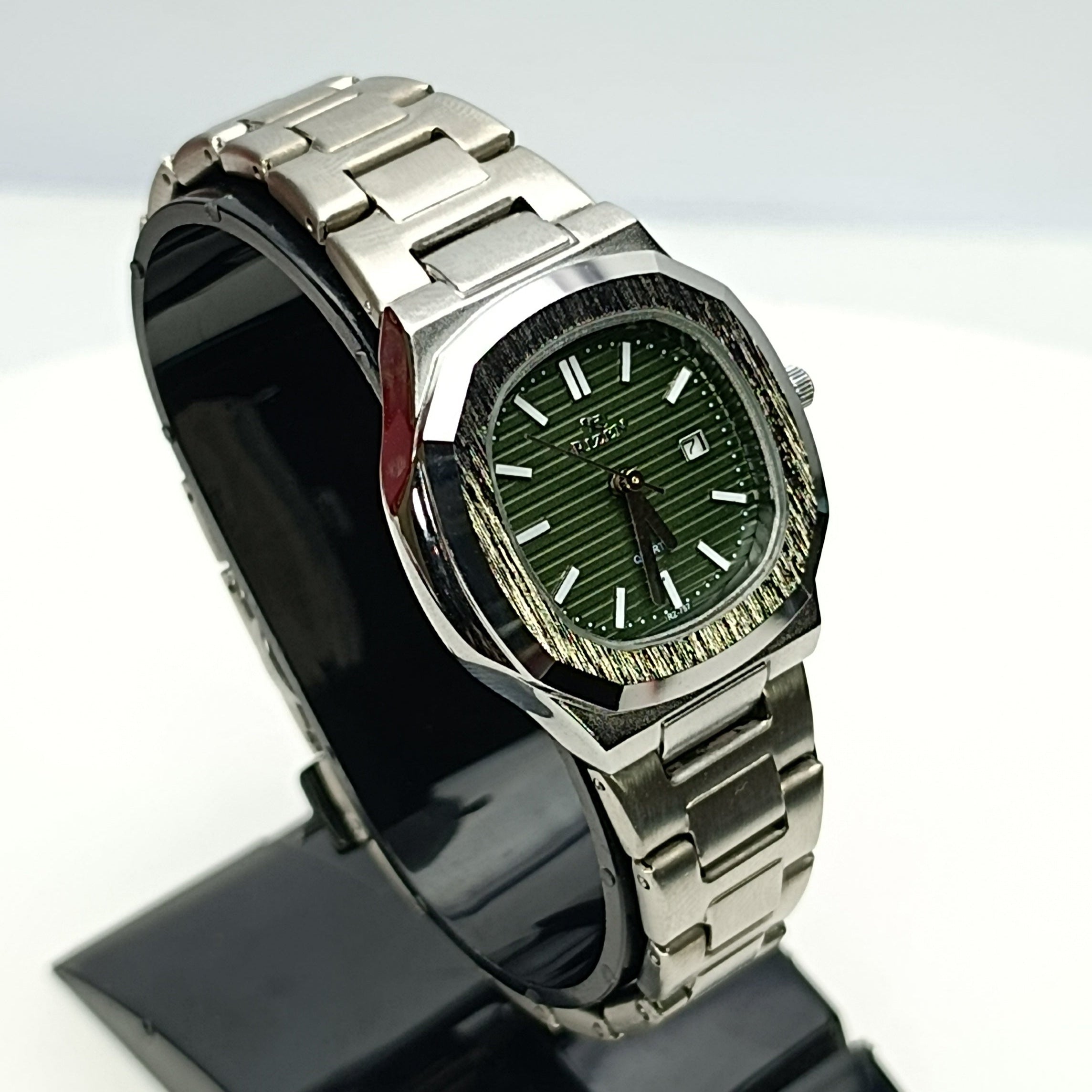 RIZEN Original RZ-757L Ladies Nautilus – Date | Luxury Look | Silver