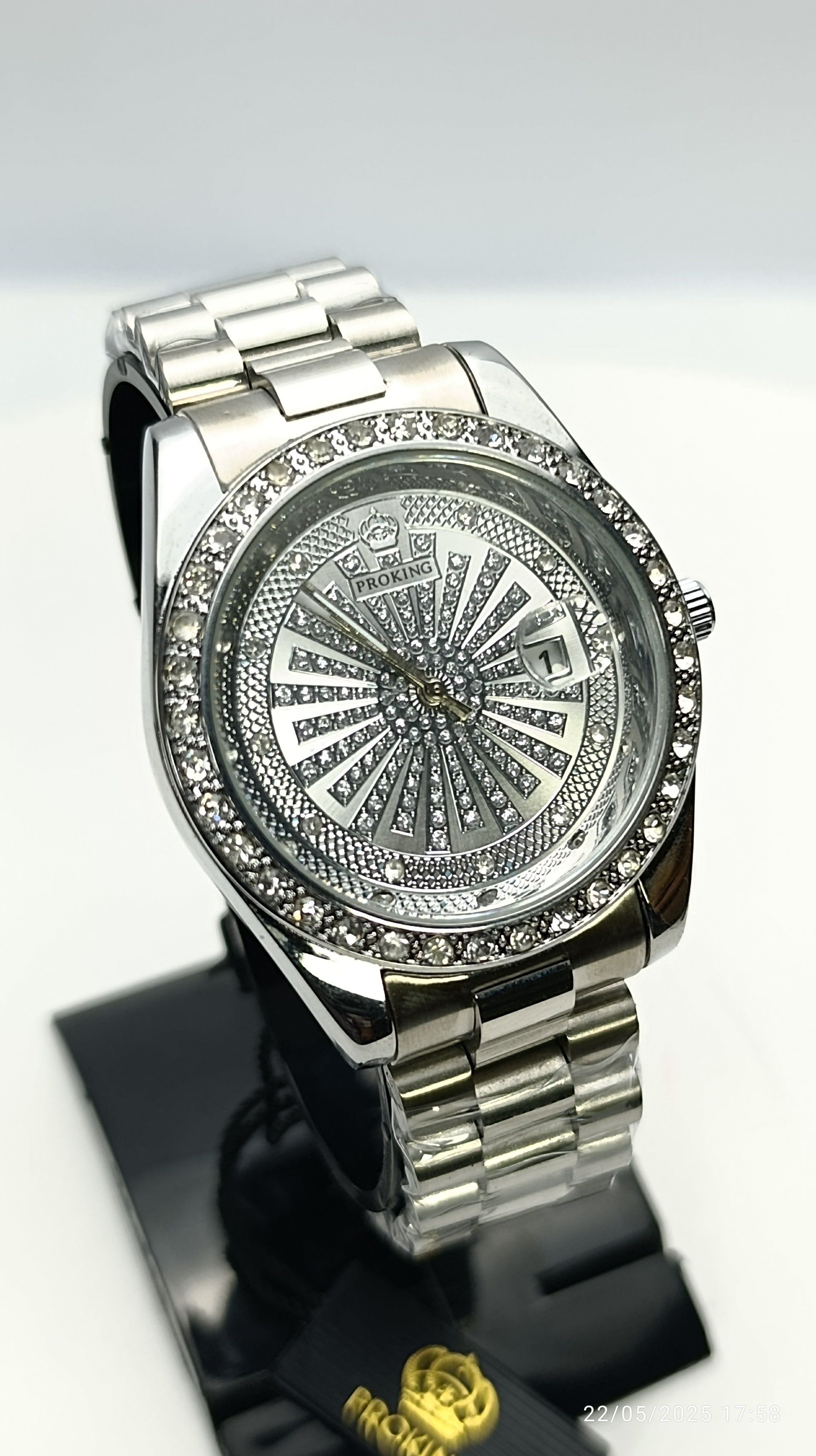 PRO-KING Original 8416G Men’s Crystal Watch – Full Stone Dial | Date