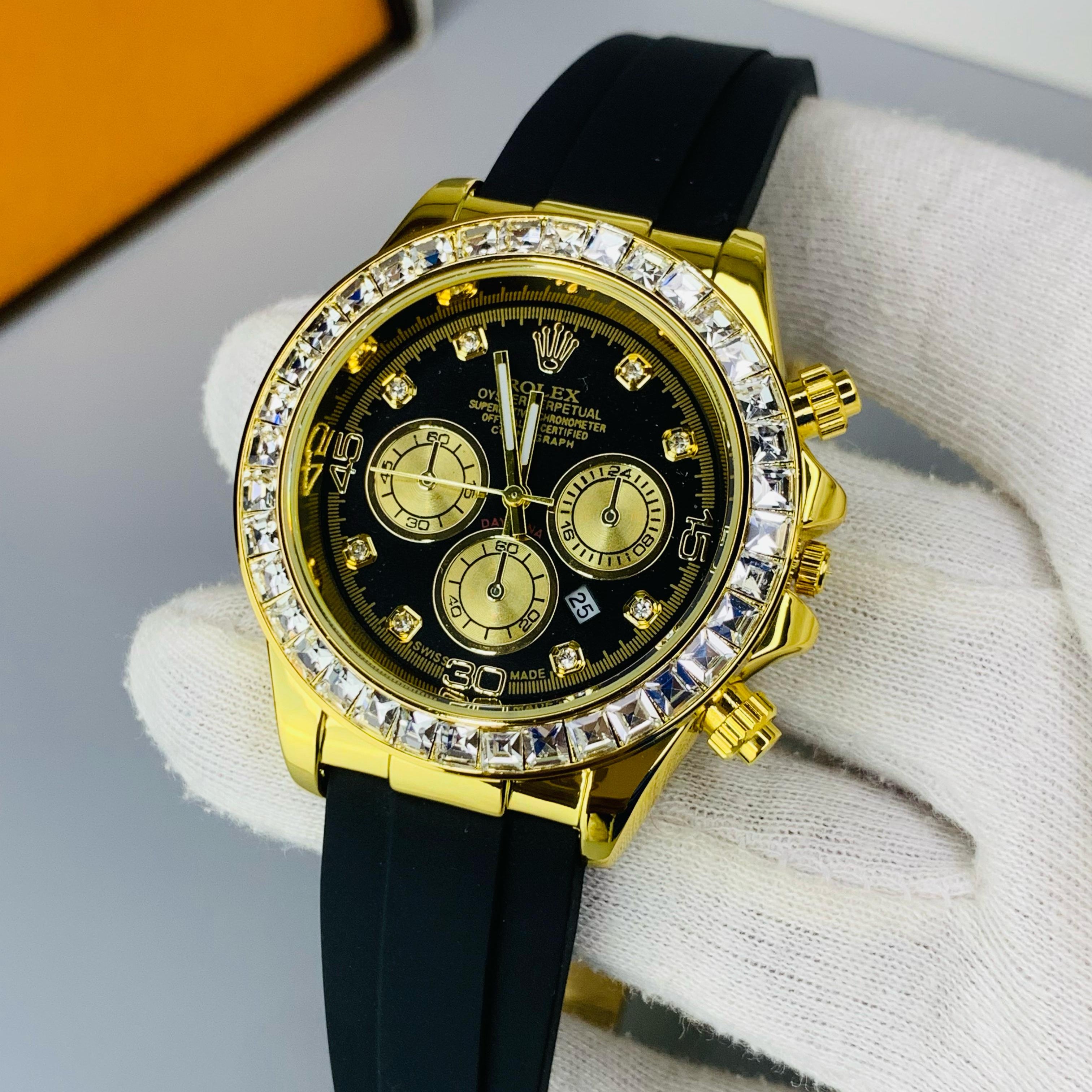 RLX Oyester Crystal – Gold Finish | Date | Warranty