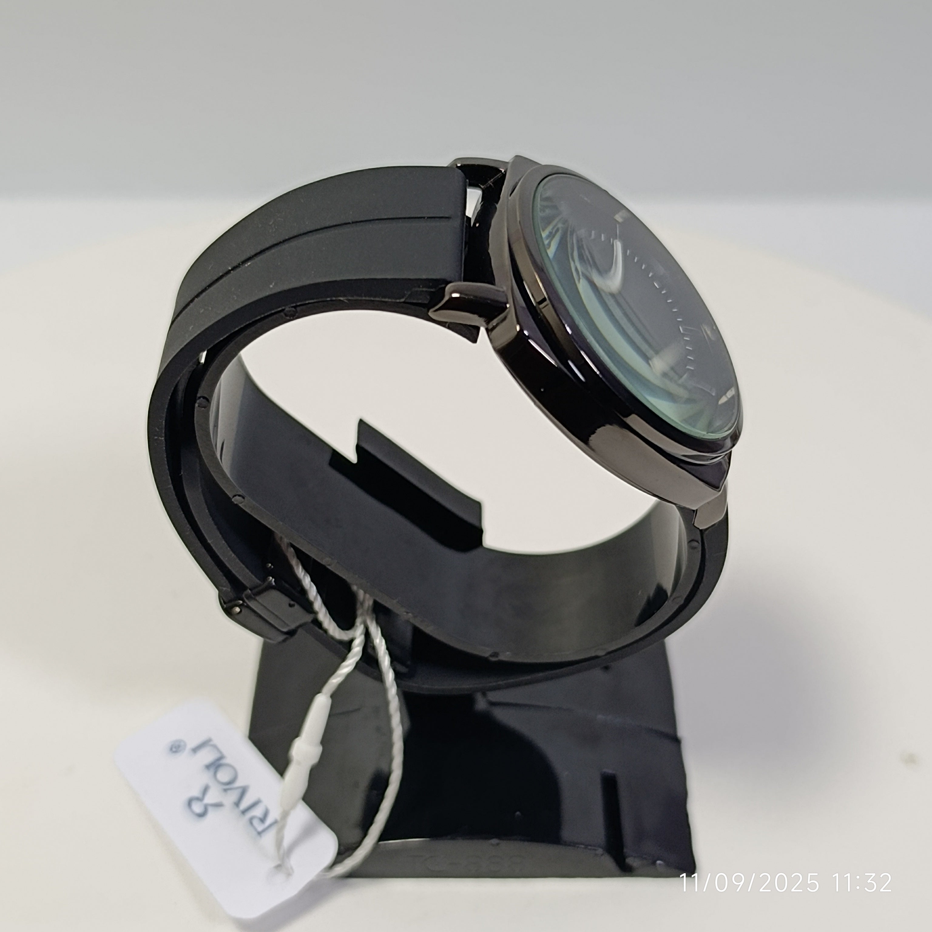 Rivoli Rado Mens || Magnet strap || Black